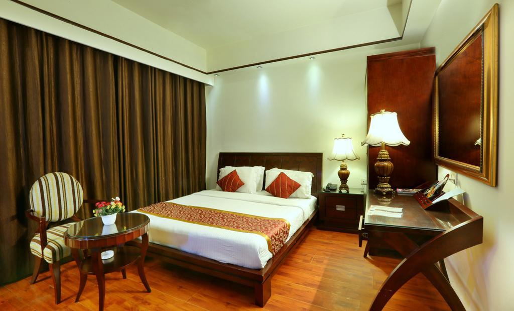 The Picasso Residency - Naraina New Delhi Hotel Luaran gambar