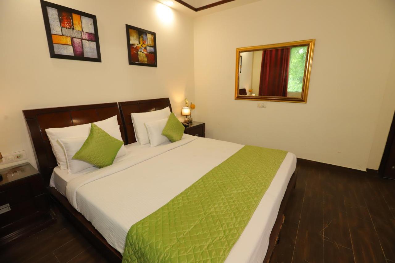 The Picasso Residency - Naraina New Delhi Hotel Luaran gambar