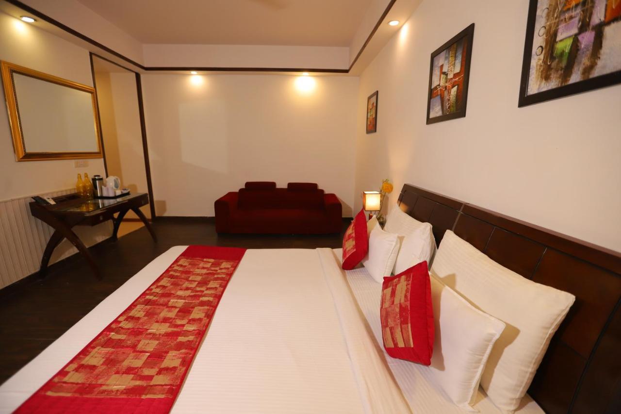 The Picasso Residency - Naraina New Delhi Hotel Luaran gambar