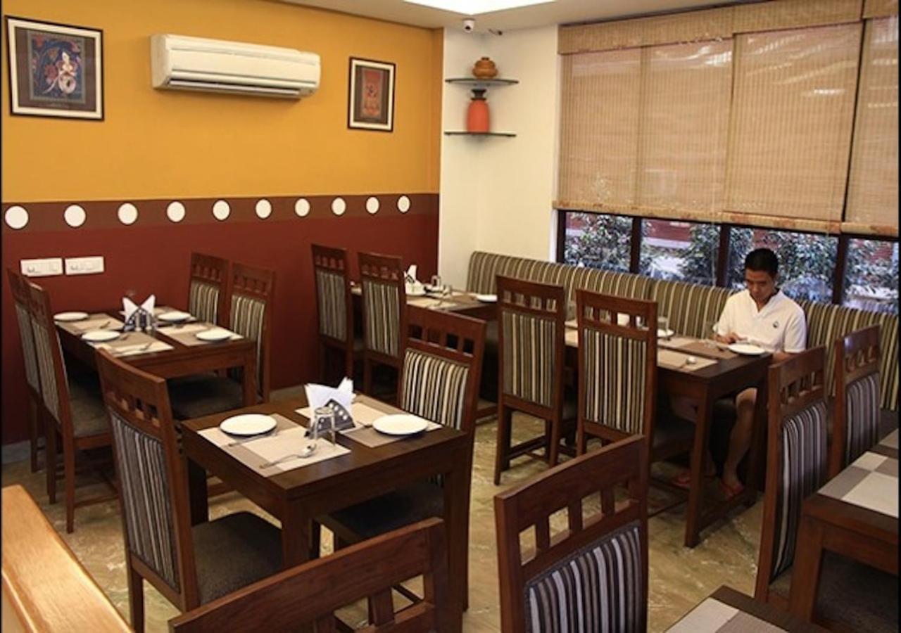 The Picasso Residency - Naraina New Delhi Hotel Luaran gambar