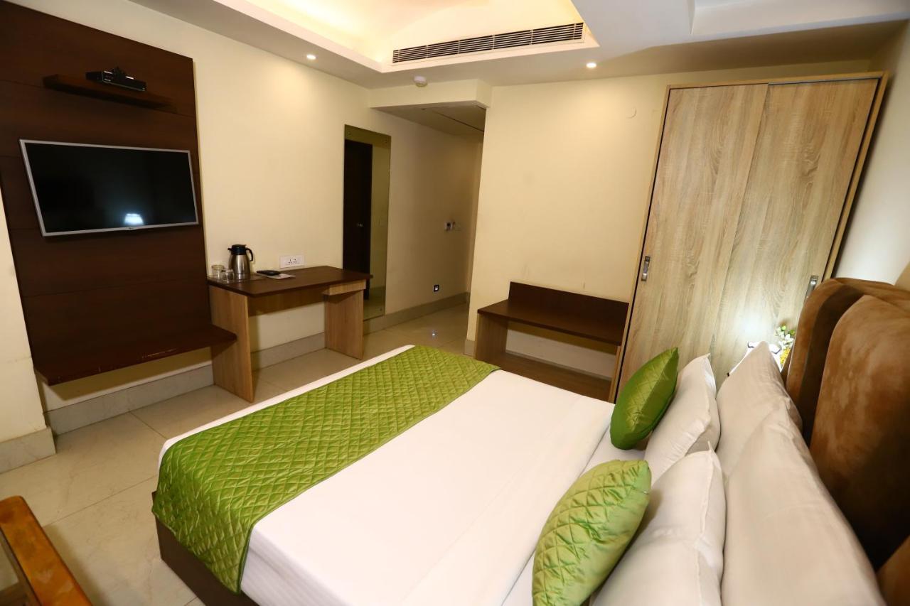 The Picasso Residency - Naraina New Delhi Hotel Luaran gambar
