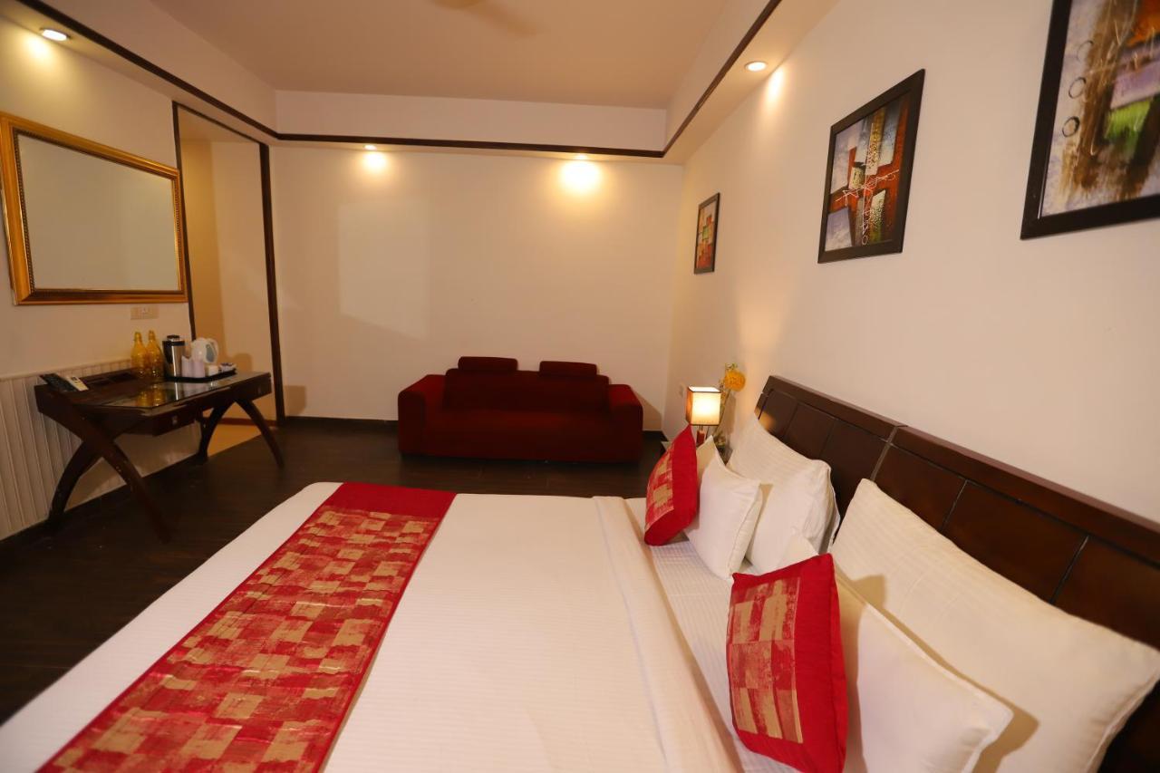 The Picasso Residency - Naraina New Delhi Hotel Luaran gambar