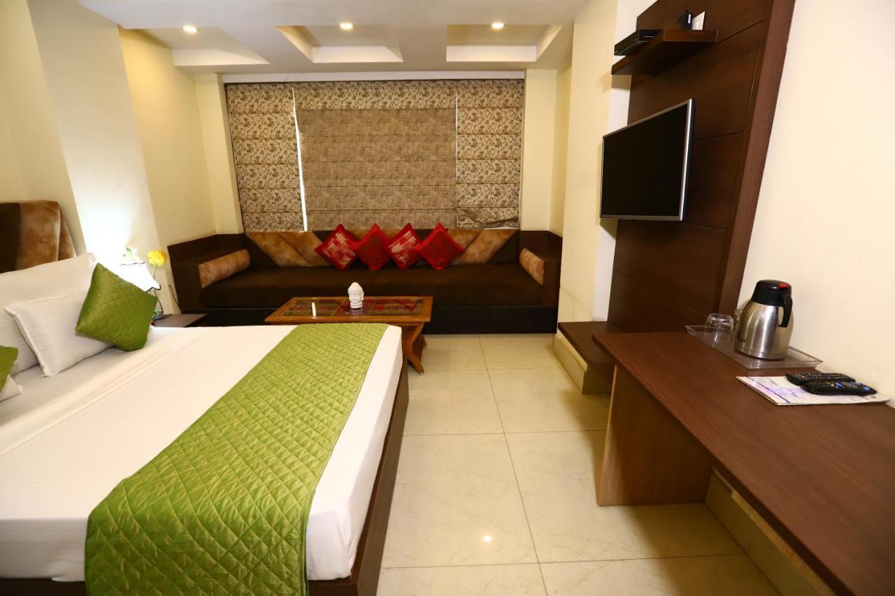 The Picasso Residency - Naraina New Delhi Hotel Luaran gambar