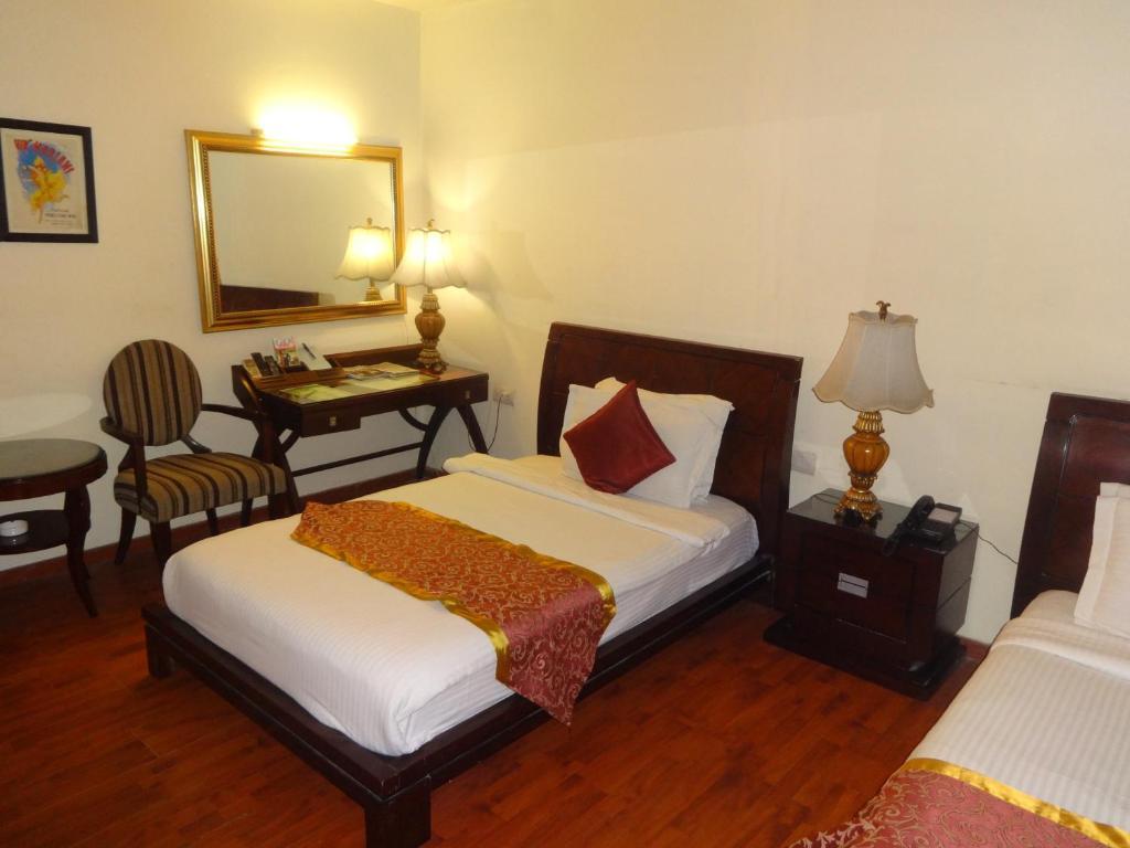 The Picasso Residency - Naraina New Delhi Hotel Luaran gambar